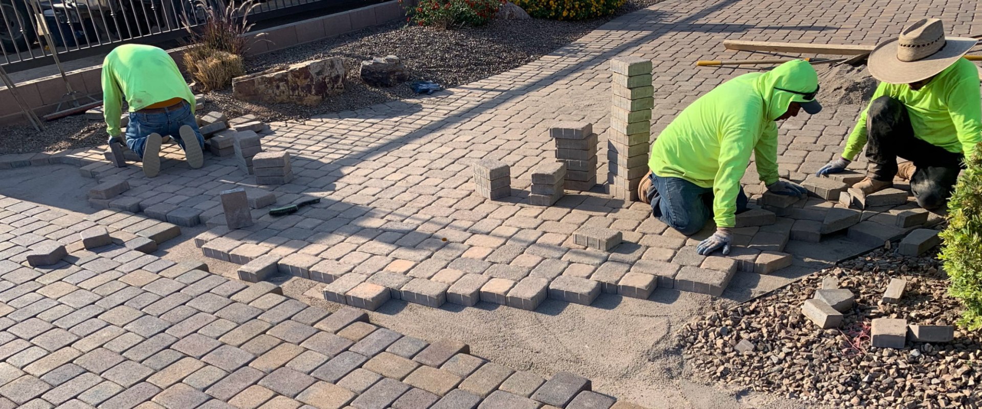 The Overlooked Benefits of Coordinating Paver Installation With Landscaping and Home Services