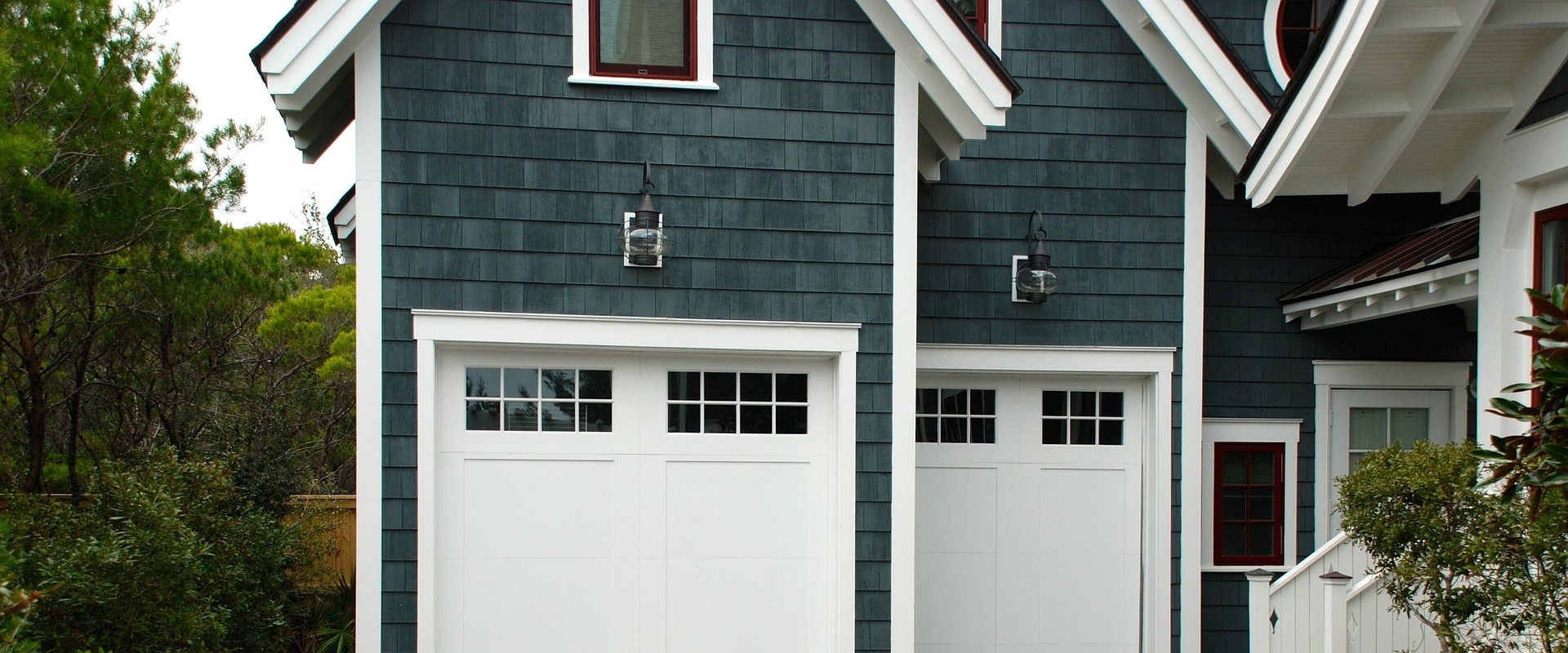 Garage Door Replacement in Maryville: Why It Completes the Benefits of Paver Installation